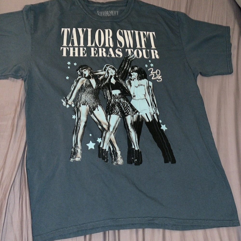 Taylor Swift 2023 The Eras Tour XL Teal T-Shirt